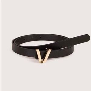 V Black & Gold Skinny Belt OS